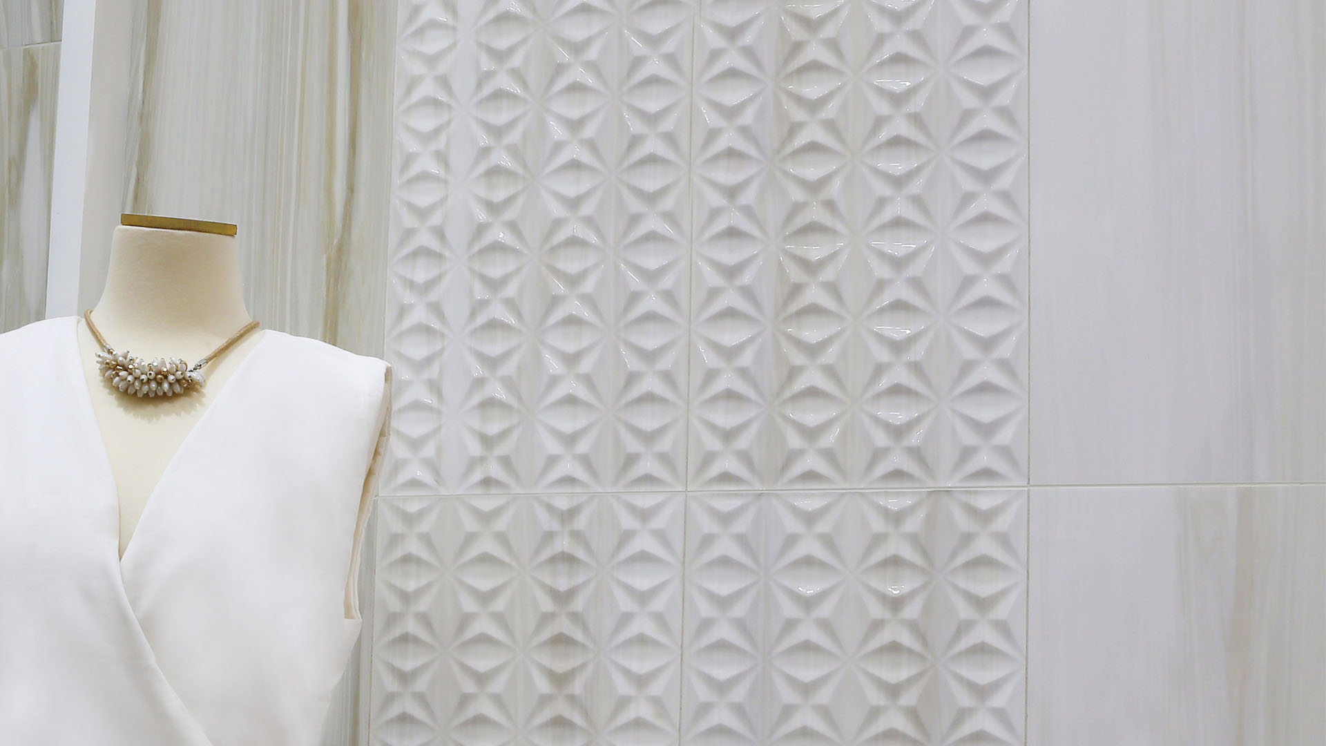 ROMAN CERAMIC Inserto dVercelli Natural 30x60 - 2